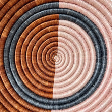 Load image into Gallery viewer, Higiro Small Bowl