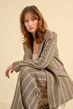 Load image into Gallery viewer, Herringbone Double-Breasted Blazer