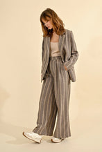 Load image into Gallery viewer, Herringbone Wide-Leg Pants