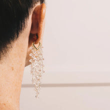 Load image into Gallery viewer, Murial Crystal Drop Earrings