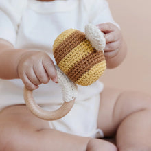 Load image into Gallery viewer, Teether Bee Cotton Crochet Rattle