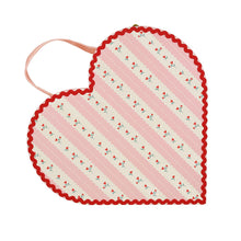 Load image into Gallery viewer, Vintage Rose Heart Suitcases (x 2)