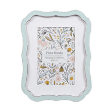 Load image into Gallery viewer, Gallery 4x6 Vintage Rectangle Edge Zinc Alloy Picture