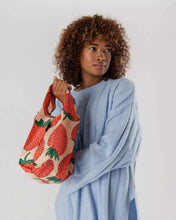Load image into Gallery viewer, Baby BAGGU - Strawberry