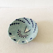Load image into Gallery viewer, Mugerama Small Bowl