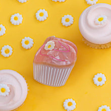 Load image into Gallery viewer, Midi Carrie Cupcake Hair Claw Clip