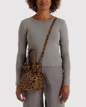 Load image into Gallery viewer, Nylon Drawstring Bag - Leopard