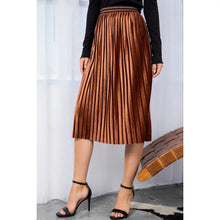 Load image into Gallery viewer, Velvet Pleated Skirt