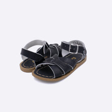 Load image into Gallery viewer, Salt Water Sandals - Black *Last Pair*