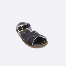 Load image into Gallery viewer, Salt Water Sandals - Brown