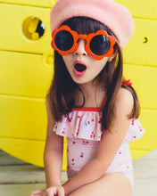 Load image into Gallery viewer, Flower Sunglasses - several colors