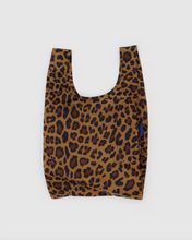 Load image into Gallery viewer, Baby BAGGU - Leopard