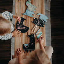Load image into Gallery viewer, Llama Shaped Chalk Board / with Chalk