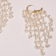 Load image into Gallery viewer, Murial Crystal Drop Earrings