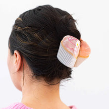 Load image into Gallery viewer, Midi Carrie Cupcake Hair Claw Clip