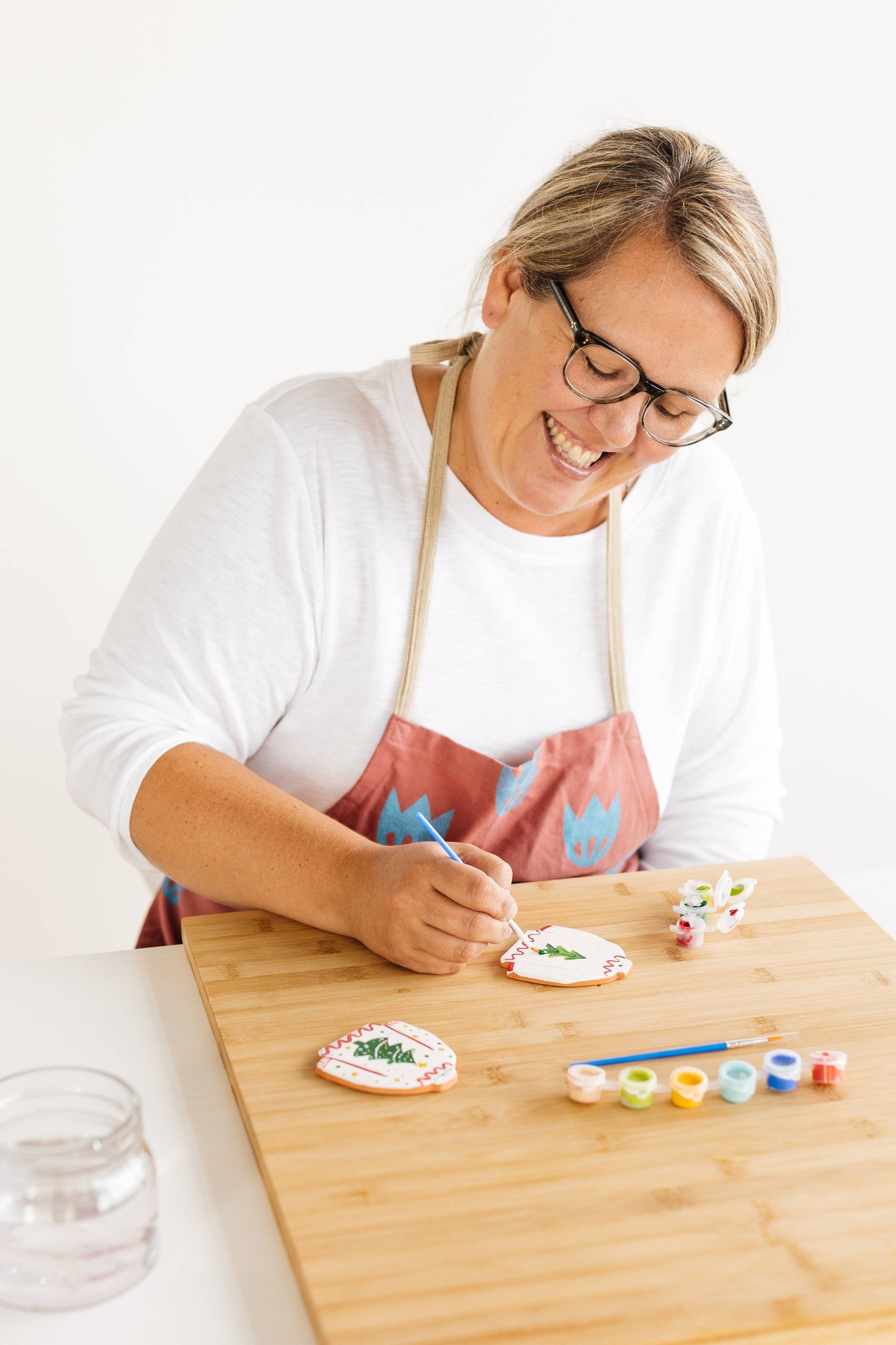 DIY Ceramic Ornament Kit – Holiday Sweater – Festive