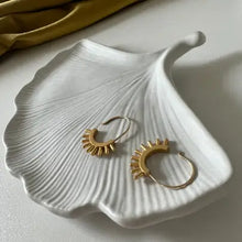 Load image into Gallery viewer, Ginkgo Leaf Trays - Several Colors