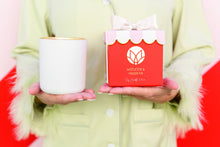 Load image into Gallery viewer, Mistletoe and Fraser Fir Candle