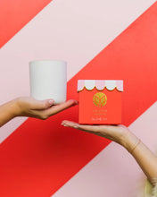 Load image into Gallery viewer, Mistletoe and Fraser Fir Candle