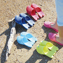 Load image into Gallery viewer, Japanese Goldfish Sandals for Kids/ US Kids 11.5-1Y (several colors)