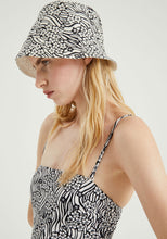 Load image into Gallery viewer, Abstract Print Reversible Bucket Hat