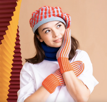 Load image into Gallery viewer, Fur Bubble Dot Beret