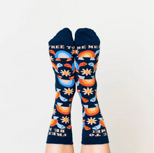 Load image into Gallery viewer, Free To Be Me Crew Socks - Women's