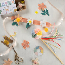 Load image into Gallery viewer, Flower Crown Craft Kit