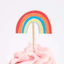 Load image into Gallery viewer, I Believe In Unicorns Cupcake Kit