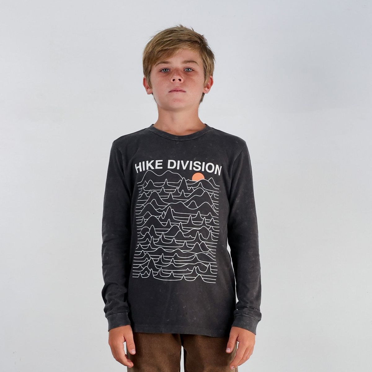 Hike Division L/S Tee