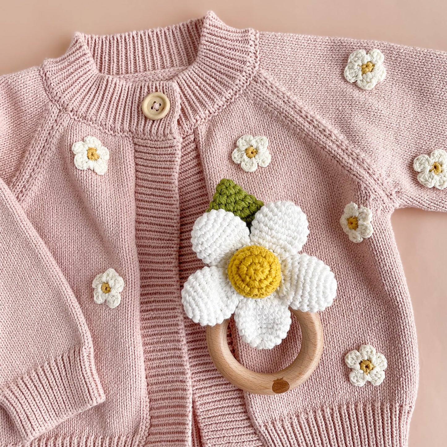 Teether Flower White Cotton Crochet Rattle