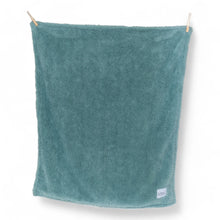 Load image into Gallery viewer, Classic Borderless Blanket - Sage
