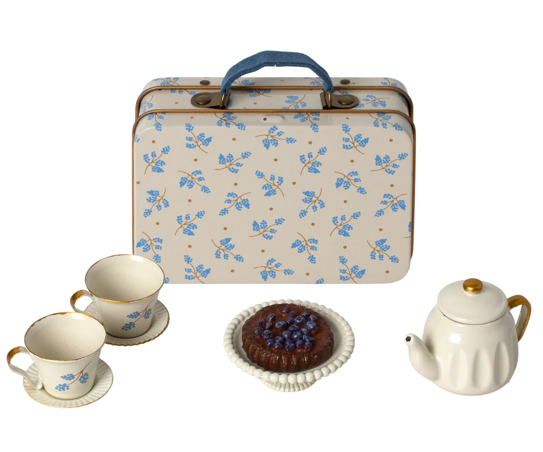 Afternoon Treat Tea Set - Blue Madelaine