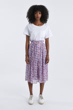 Load image into Gallery viewer, Floral Buttoned Front Skirt
