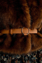 Load image into Gallery viewer, Round Buckle Belt - Camel
