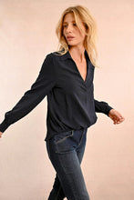 Load image into Gallery viewer, Short Puffy Blouse - Navy
