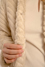 Load image into Gallery viewer, Short Faux Fur Coat
