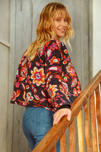 Load image into Gallery viewer, Quilted Floral Jacket
