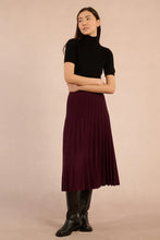 Load image into Gallery viewer, Sweater Skirt - Dark Red
