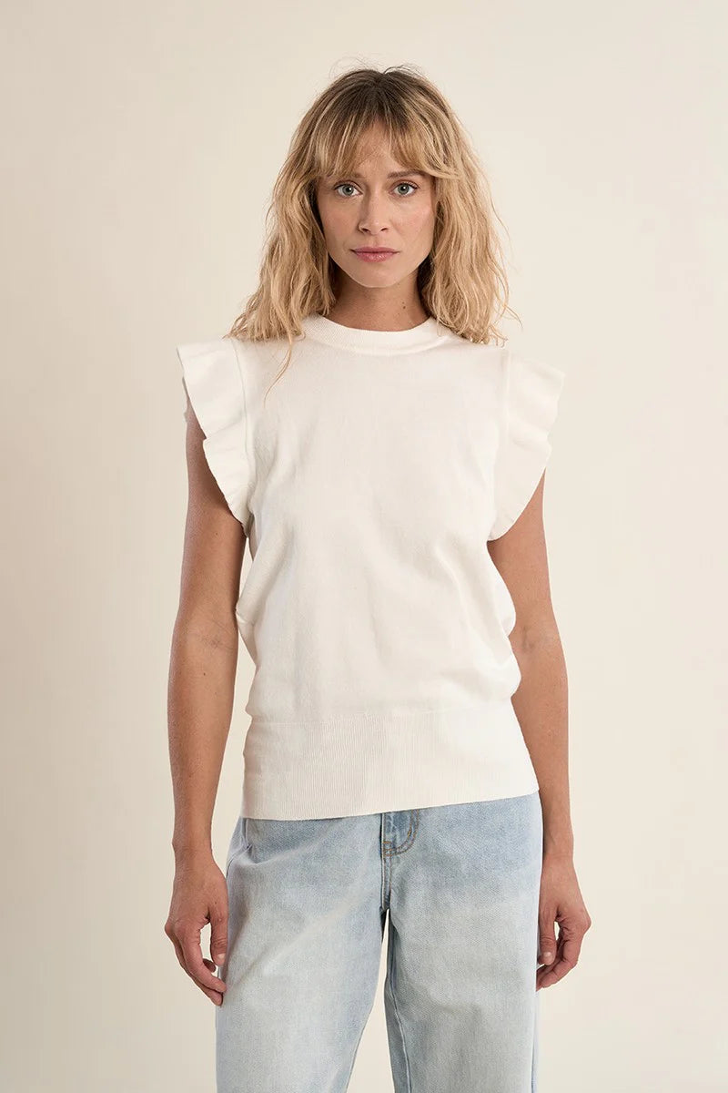Short-Sleeved Ruffled Sweater - White