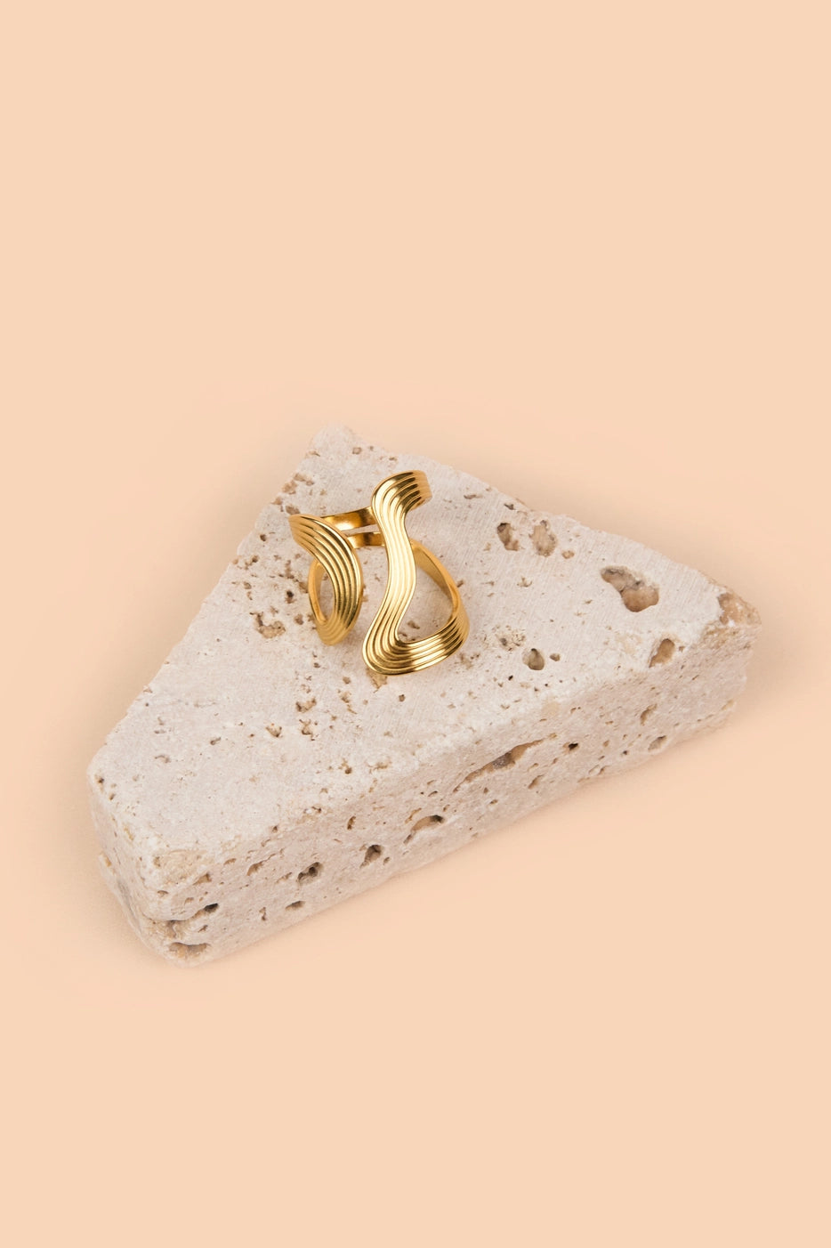 Opposites Attract Ring