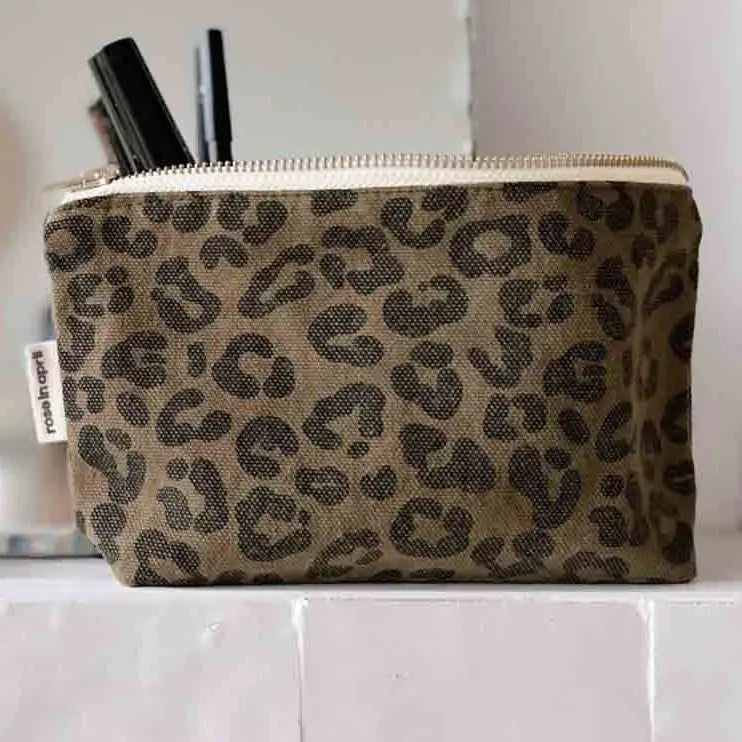 Pouch - Sofia Graou Olive