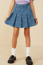 Load image into Gallery viewer, Girls Bow Printed Pleated Denim Skirt
