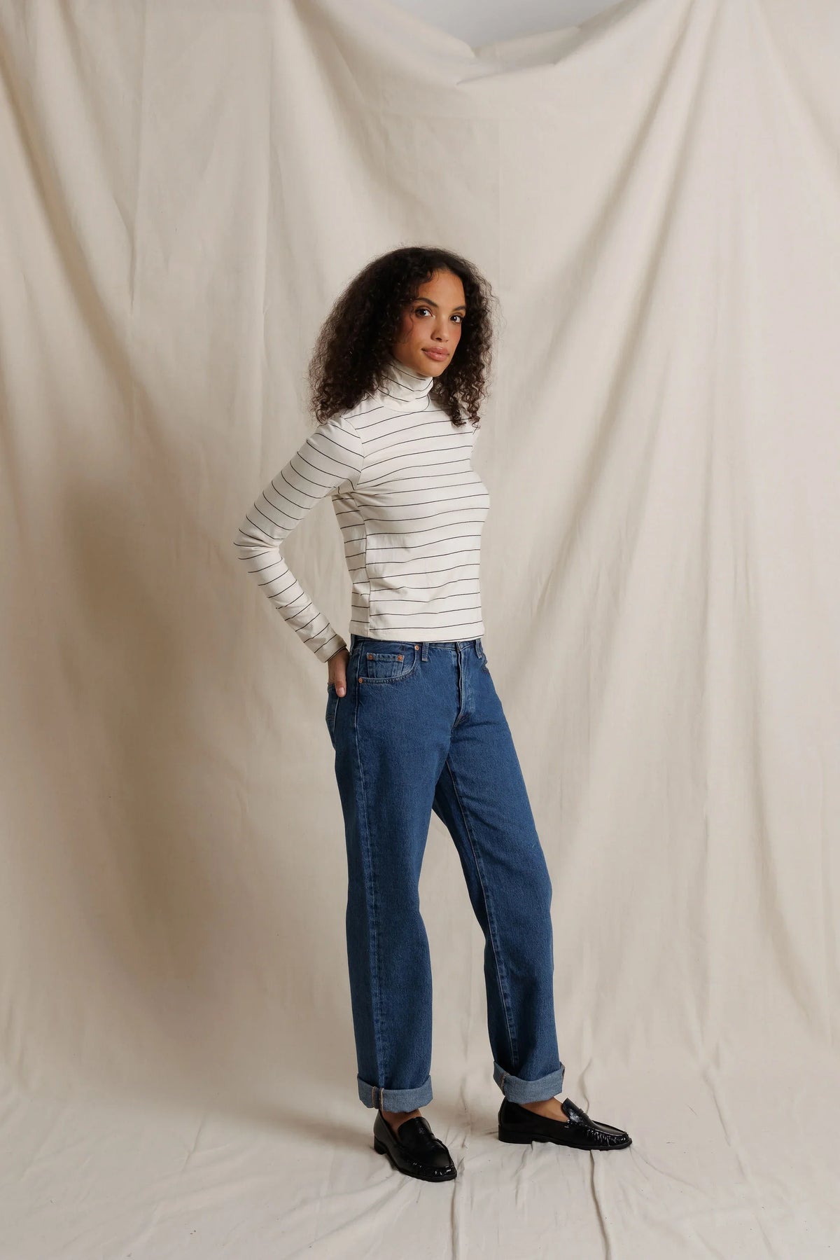 L/S Turtleneck - Natural/Black Stripe