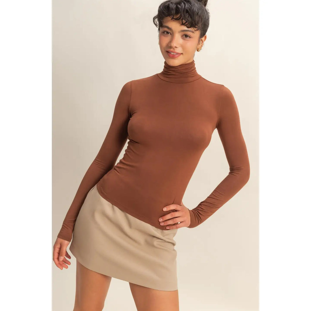 Turtleneck Long Sleeve Fitted Top - Chestnut