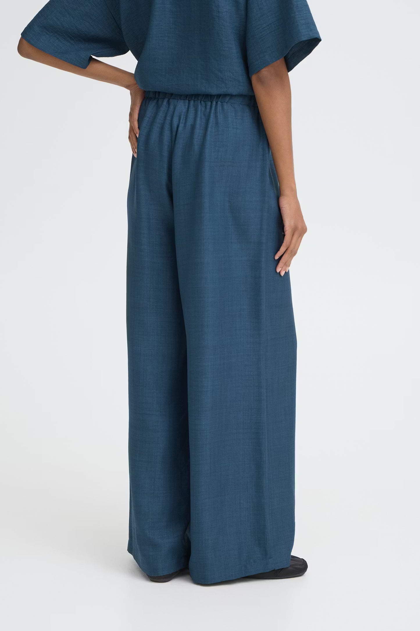 IHKATICO Trousers