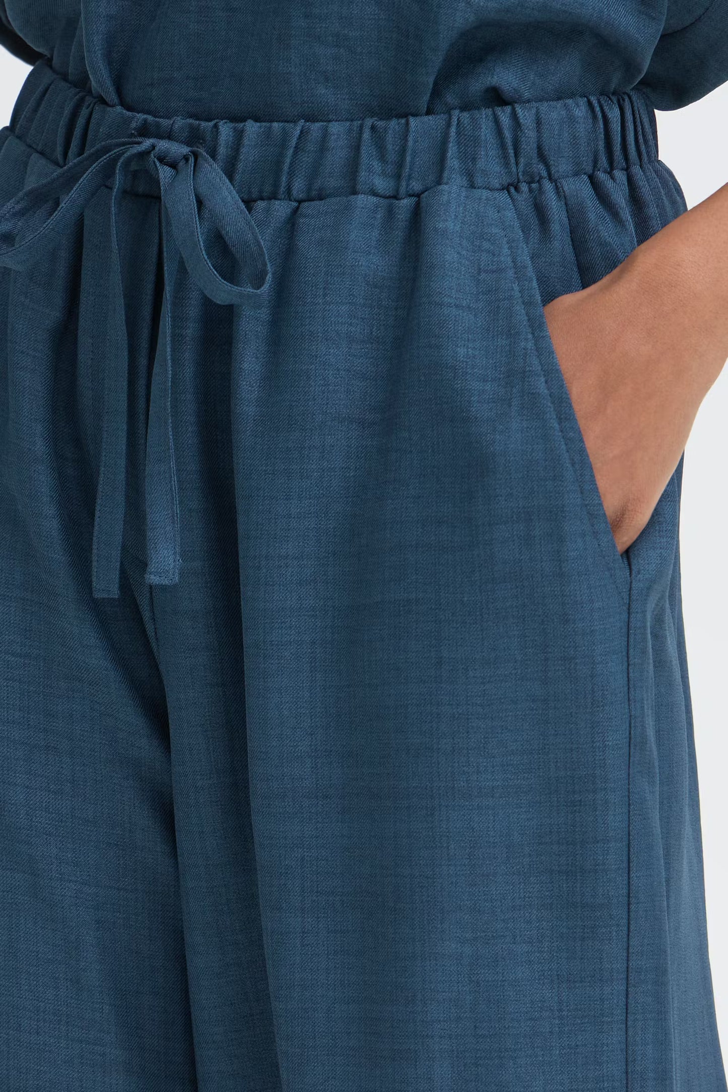 IHKATICO Trousers