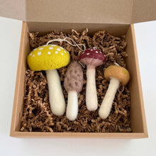 Load image into Gallery viewer, Felted Wool Mushroom Ornament Set
