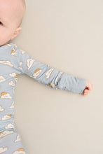 Load image into Gallery viewer, Dreamy Skies Bamboo Sleeper
