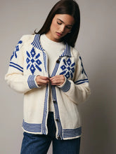 Load image into Gallery viewer, Snowflake Graphic Cardigan
